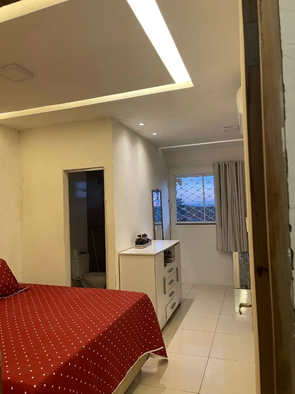 Vende casa tipo apartamento no segundo andar leia a descrição