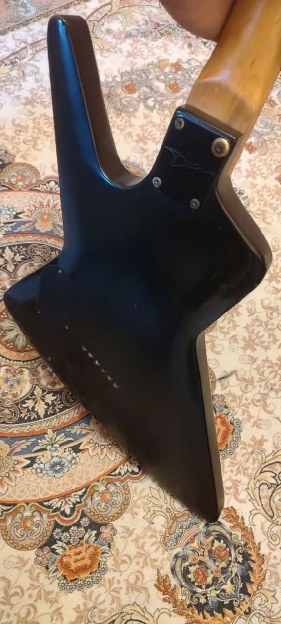 Guitarra Dean Baby Z - Caps EMG 81/85 - Foto 5
