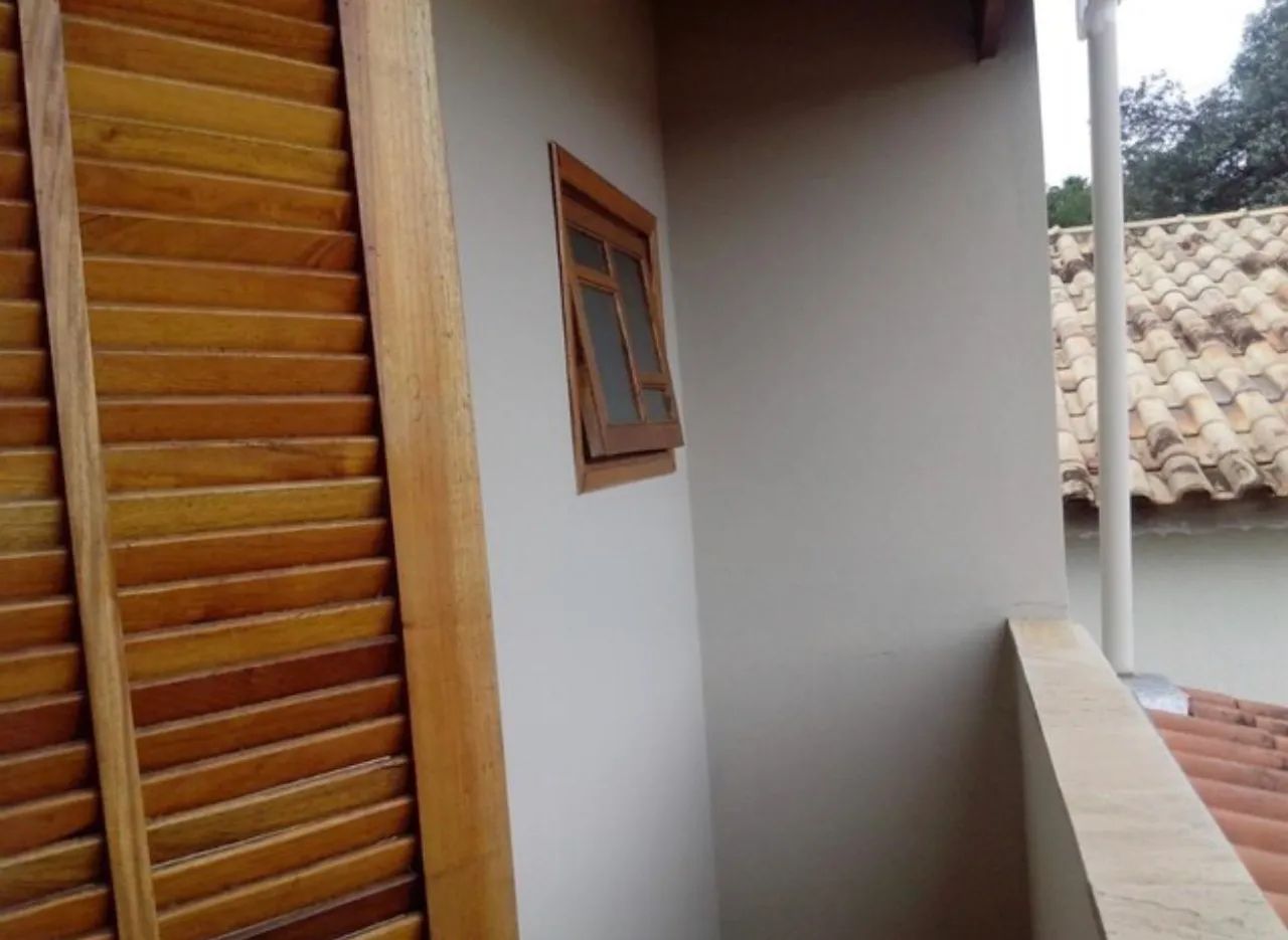 Vendo casa no bairro São Jorge  - Foto 5