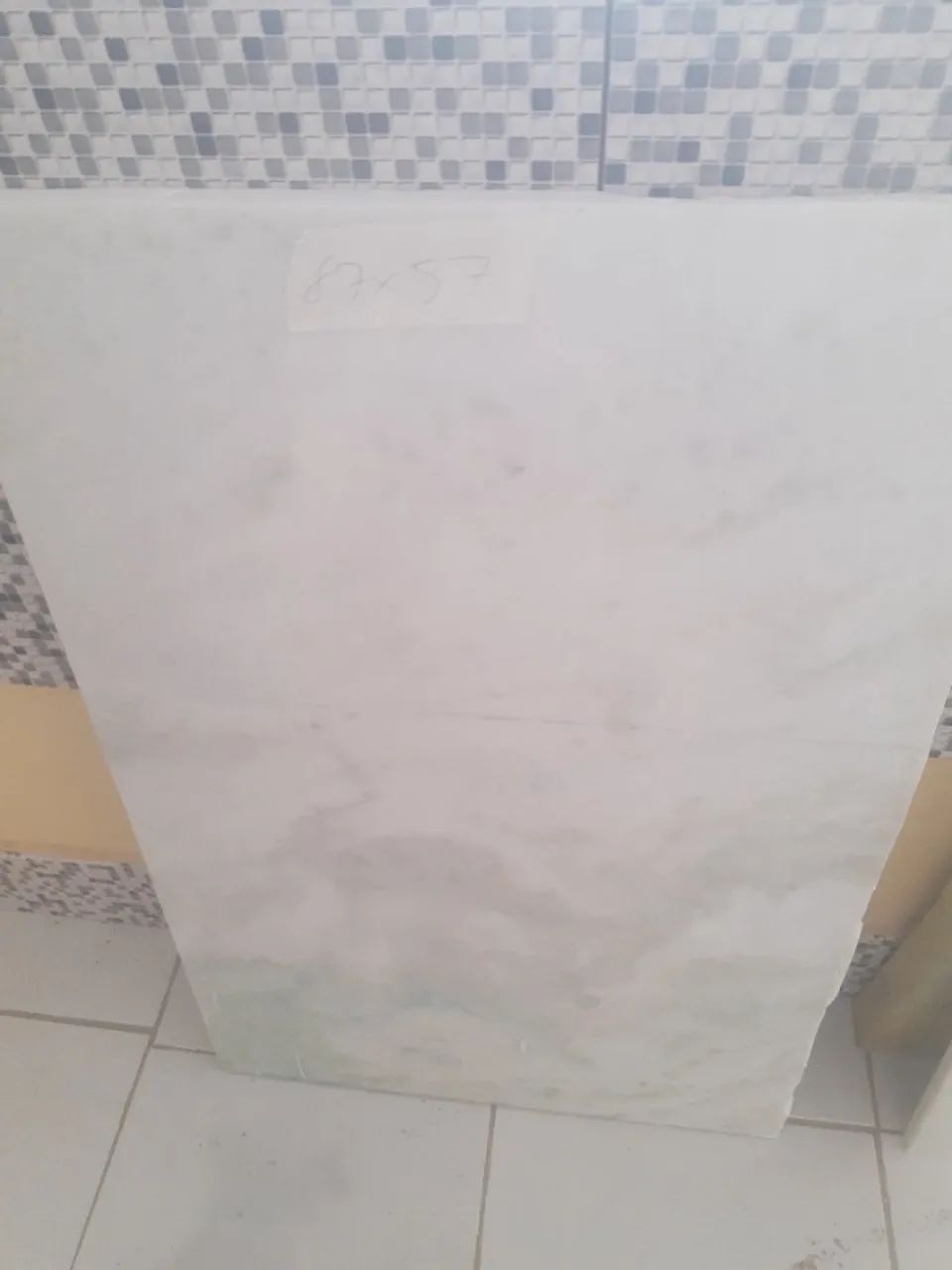 Vendo essas duas placa de granito branco tamanho 87x57 Contato 27)9. *861 - Foto 2