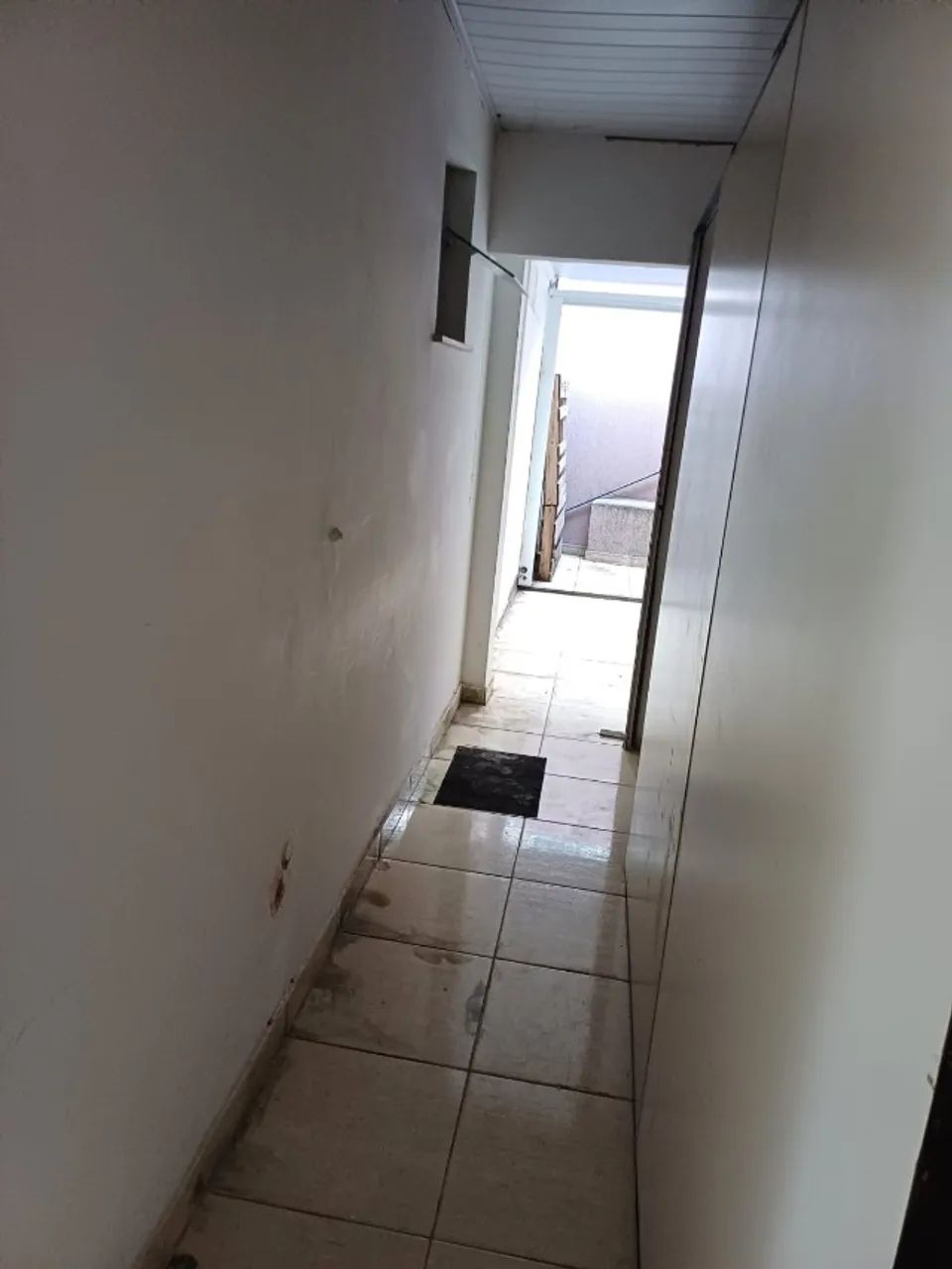 Lojas em excelente ponto comercial à venda no bairro Atlântica (47,80m2) - Foto 5