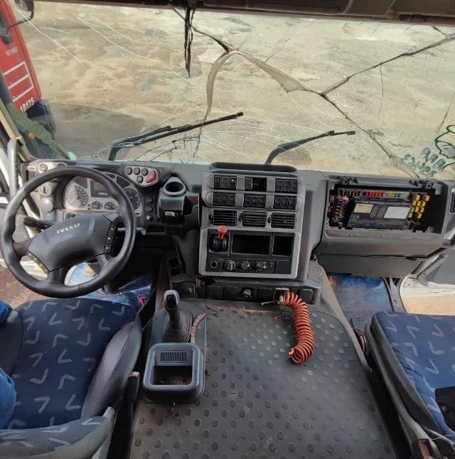 Cabine Iveco Stralis HD 570 2008/2009 - Foto 10