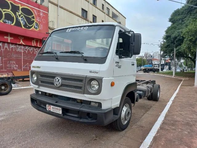 VW 8160 Cummins Chassi
