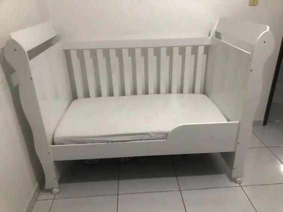 White Baby Crib64317064094723120