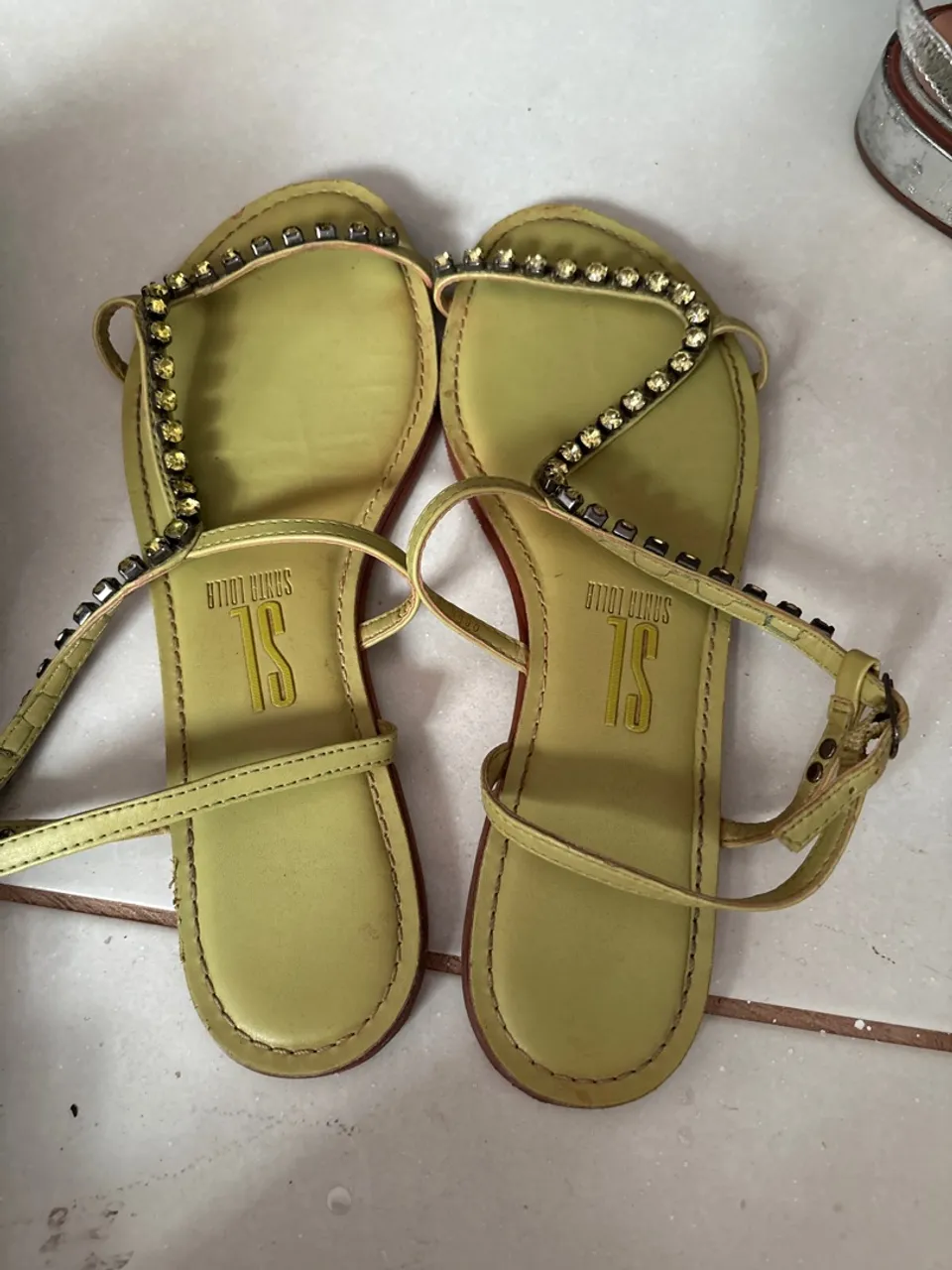 Sandálias Santa Lolla com Strass - Tamanho 38