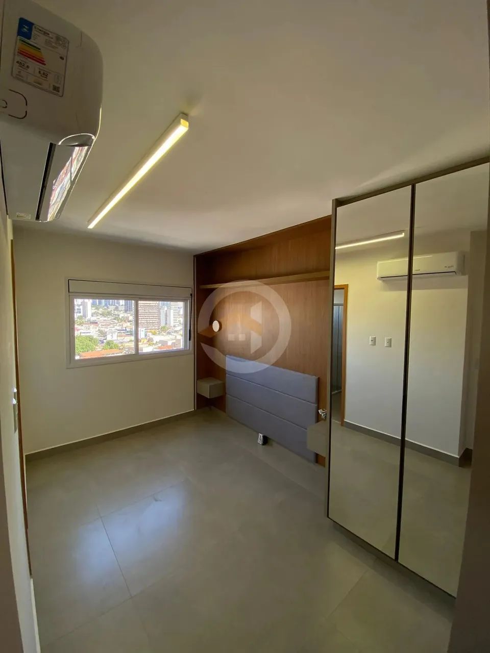 Apartamento de 2 Quartos no Centro - Foto 2