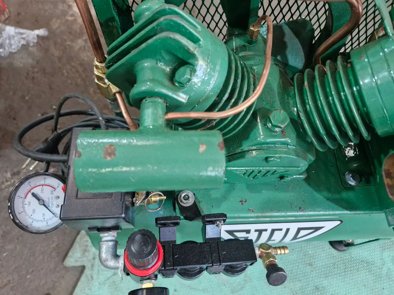 Compressor de Ar Stelo uso odontológico ou médico  - Foto 2