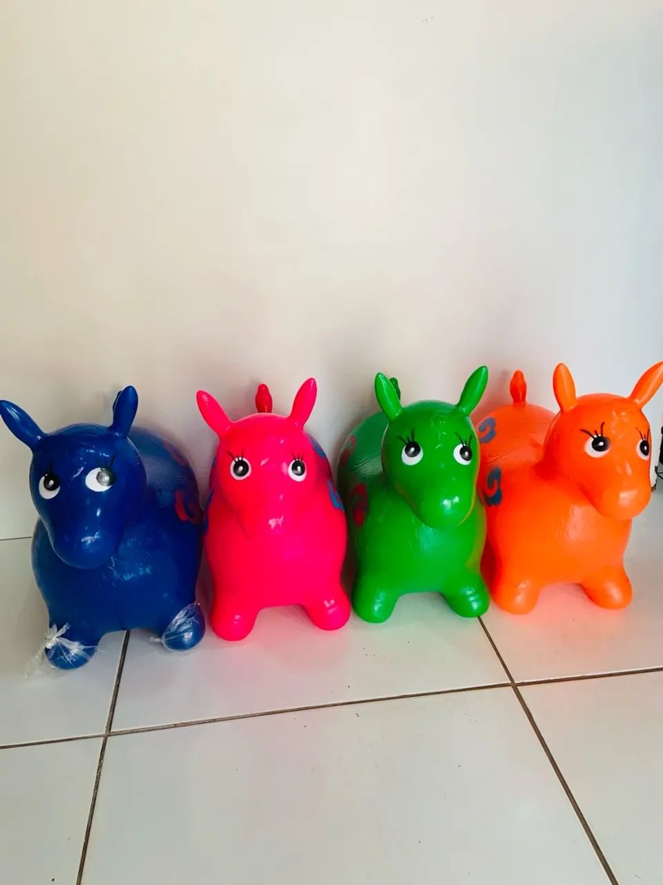 VENDE-SE BURRINHO PULA PULA INFANTIL  - Foto 2