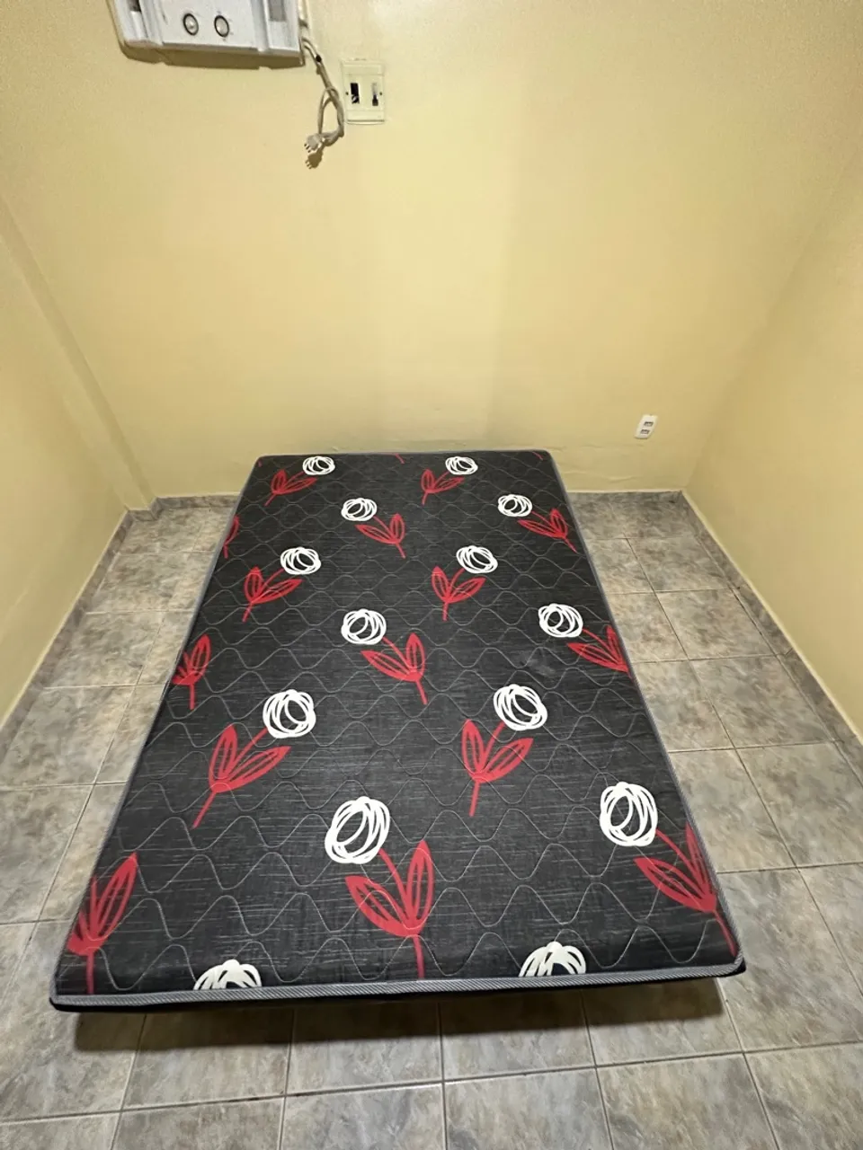 Colchão de Casal com Estampa Floral