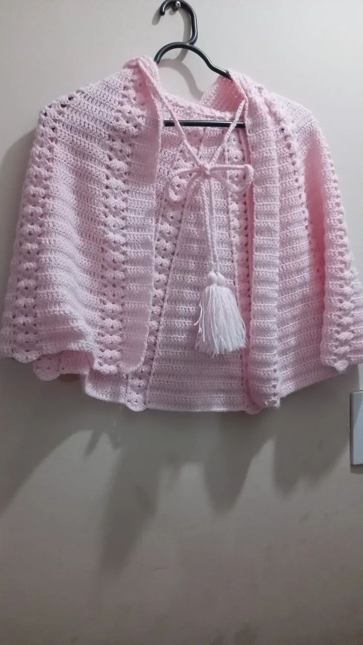 Casaquinho de Crochê Rosa Bebê
