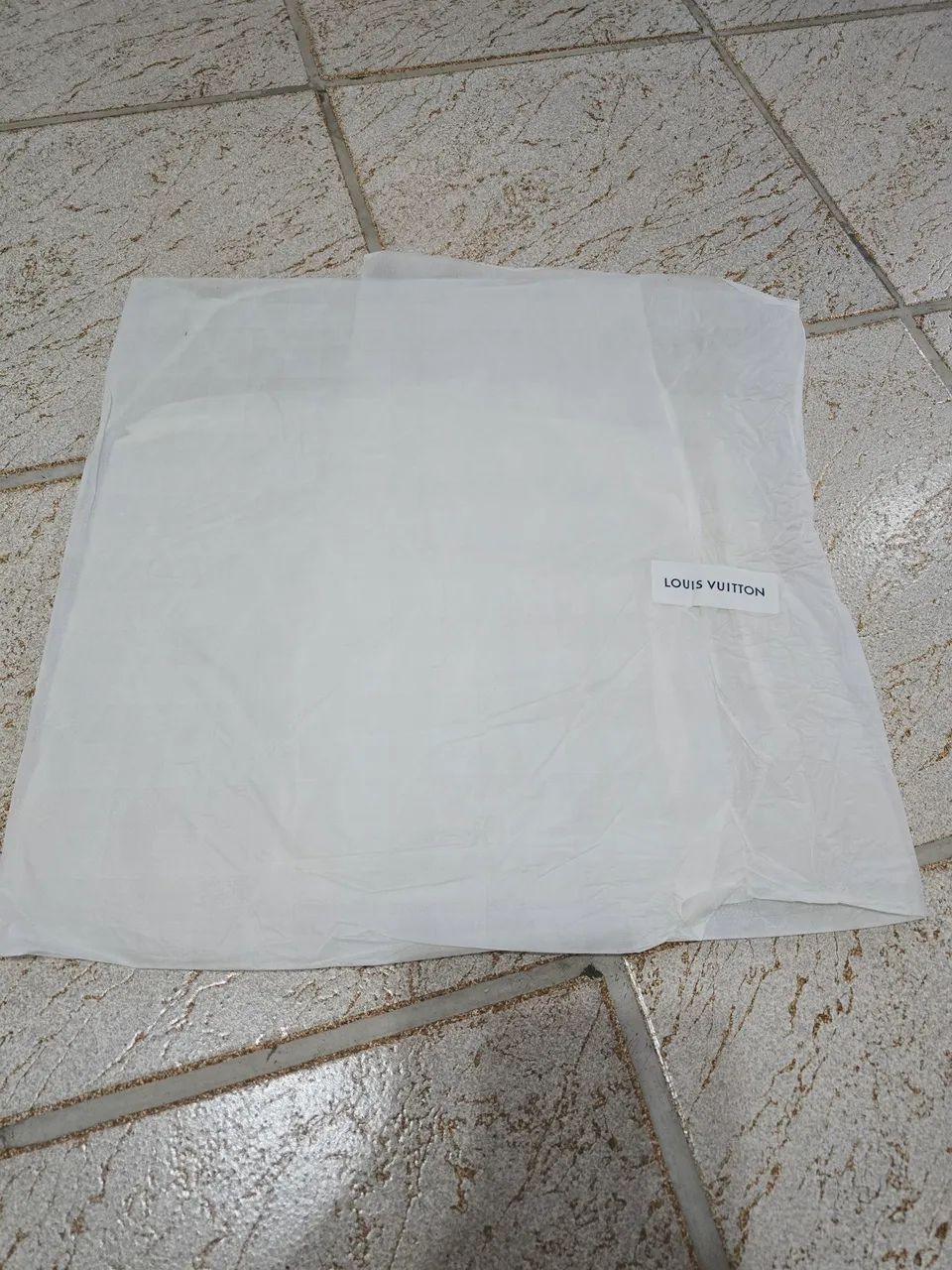 Papel seda louis vuitton 