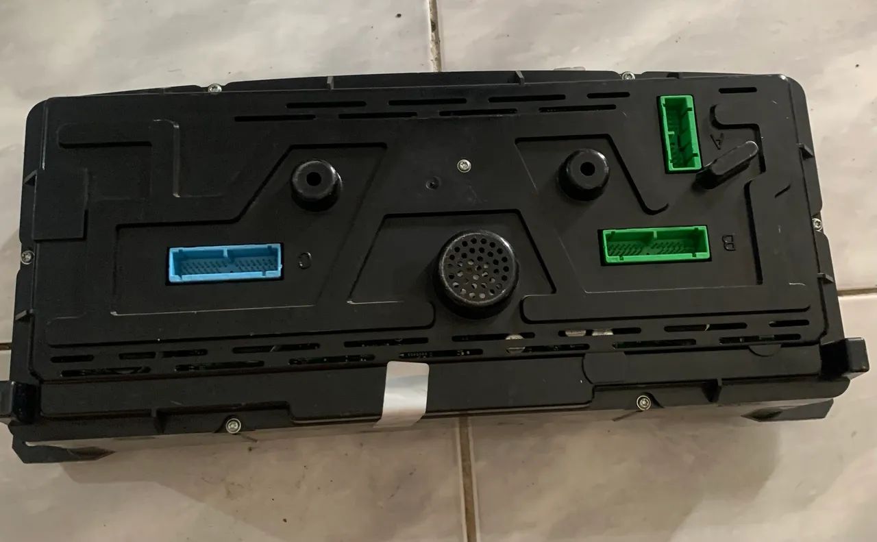 PAINEL DE INSTRUMENTO VOLVO FH COM ARLA  - Foto 2