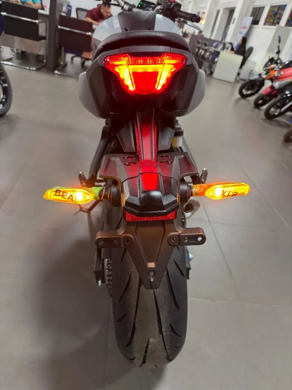 YAMAHA MT-07 ABS CONNECTED - Foto 7