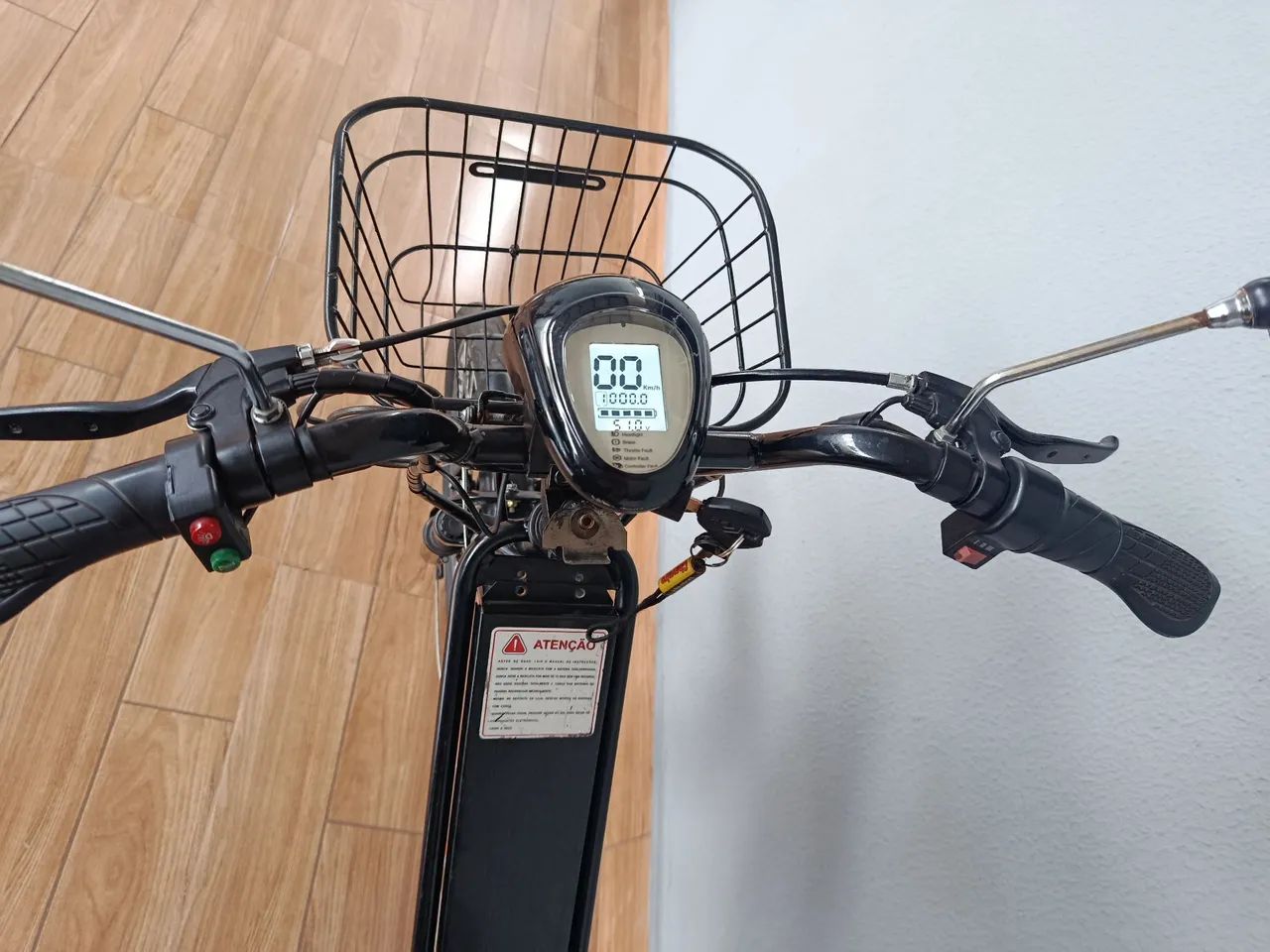 Vendo bicicleta elétrica. R$: 2,000reais.  - Foto 2