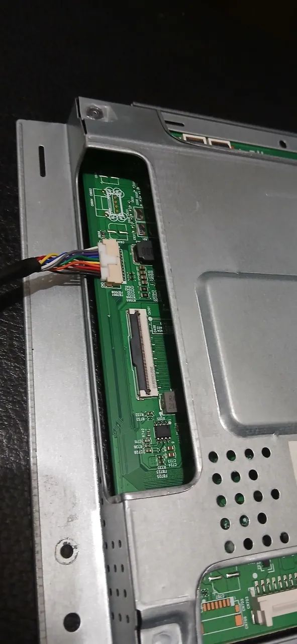 Placa principal AG323FCXE Monitor Aoc 32 Polegadas  - Foto 3