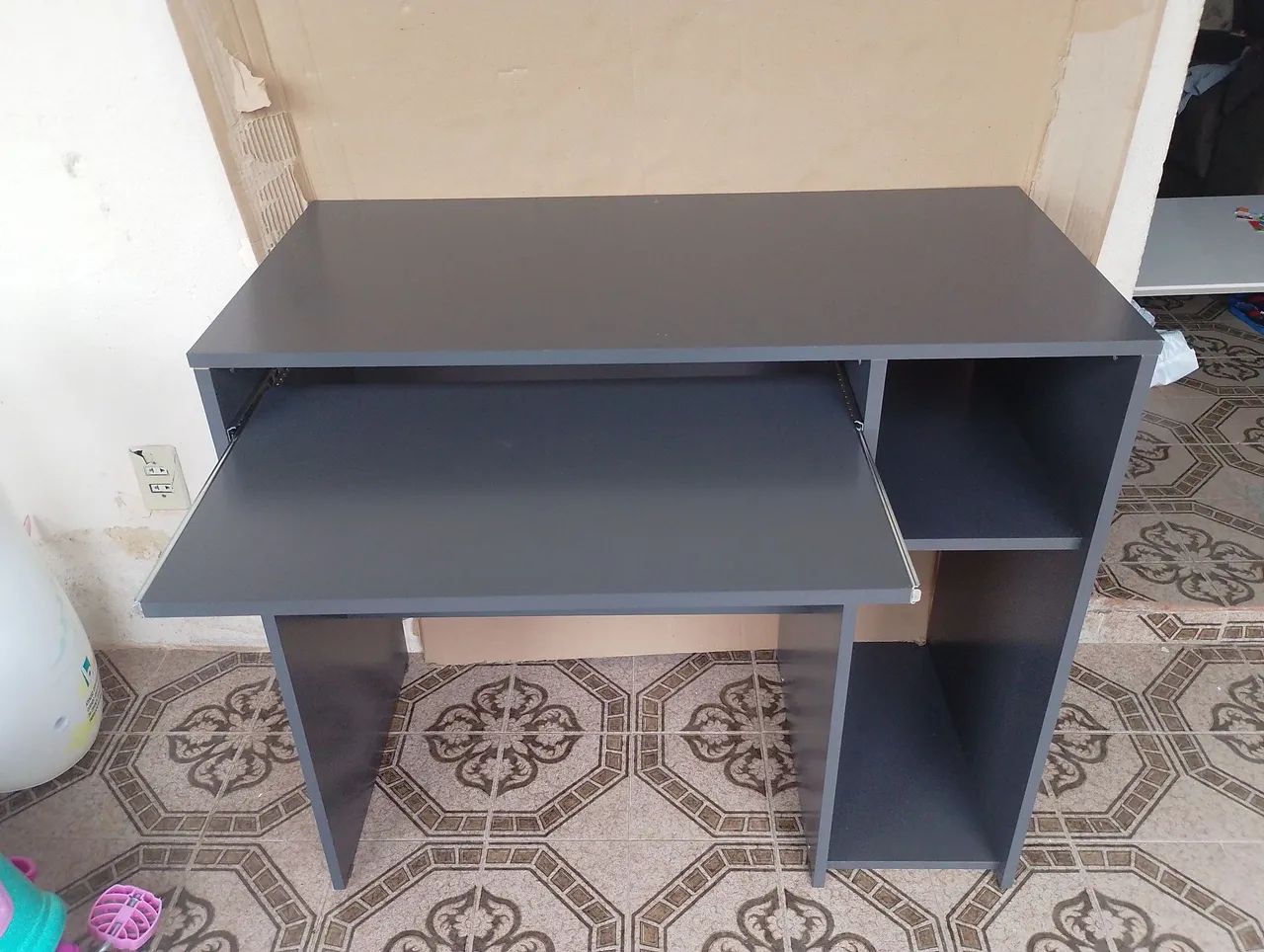 Mesa computador e e estudos. - Foto 2