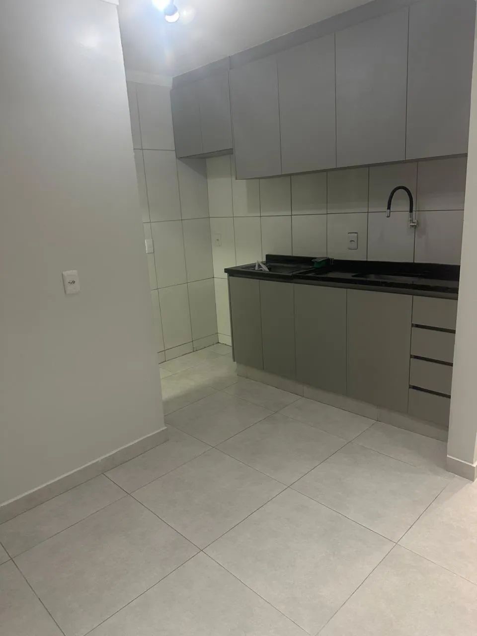 Apartamento reformado 2 quartos Riacho Fundo I