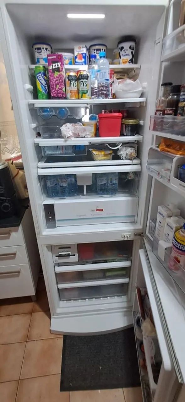 Geladeira Brastemp Inverse BRE59ABBNA10 - Foto 2