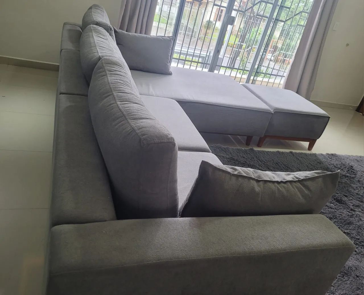 Sofá 3 lugares com chaise<br>Espuma densidade 33 - Foto 2