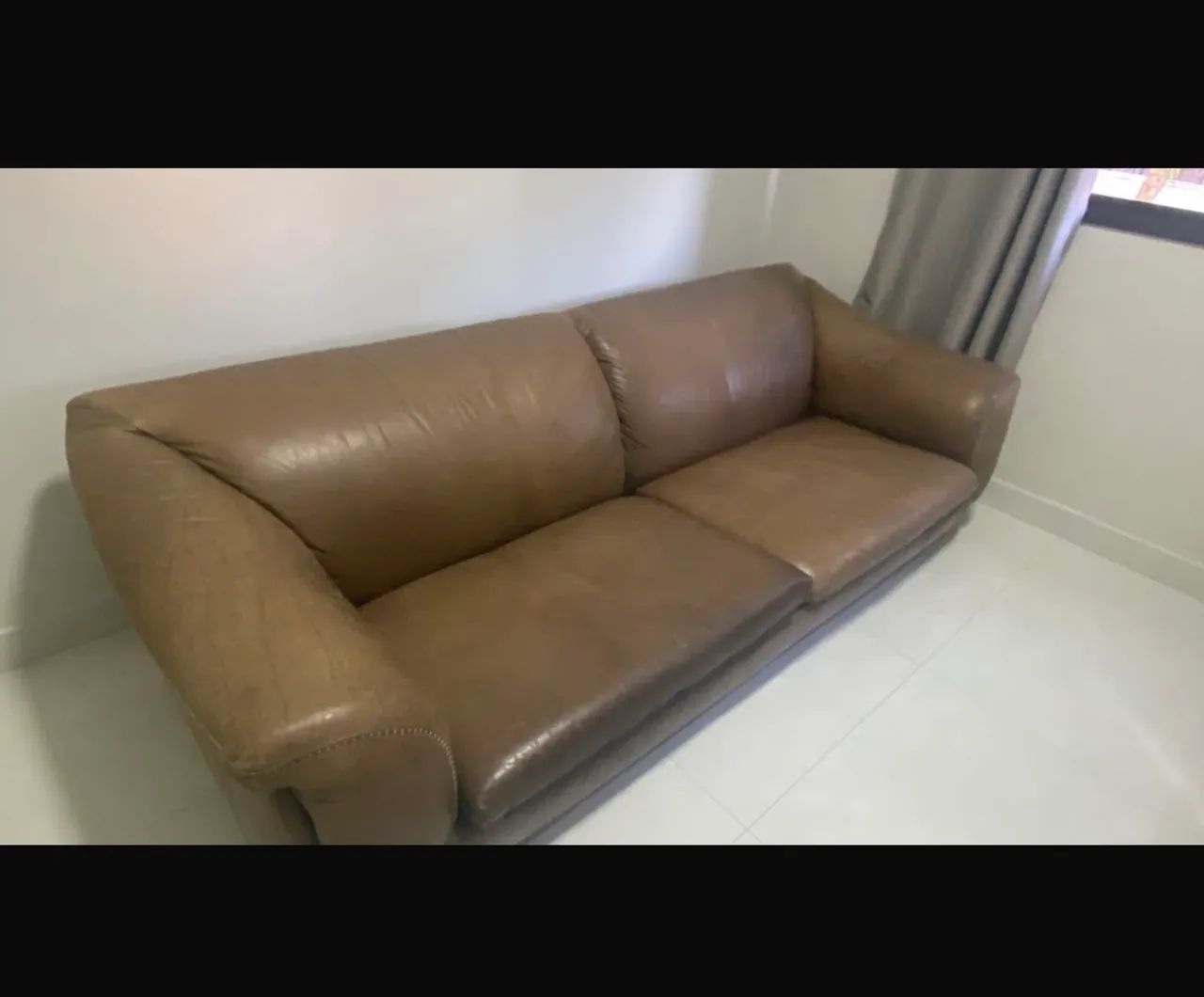 Sofá 4 lugares