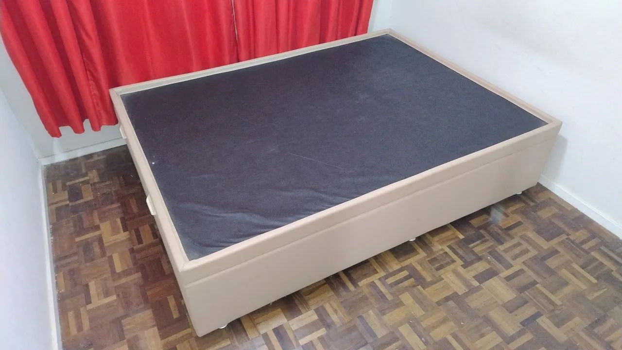 Cama de casal sem o colchão  - Foto 2