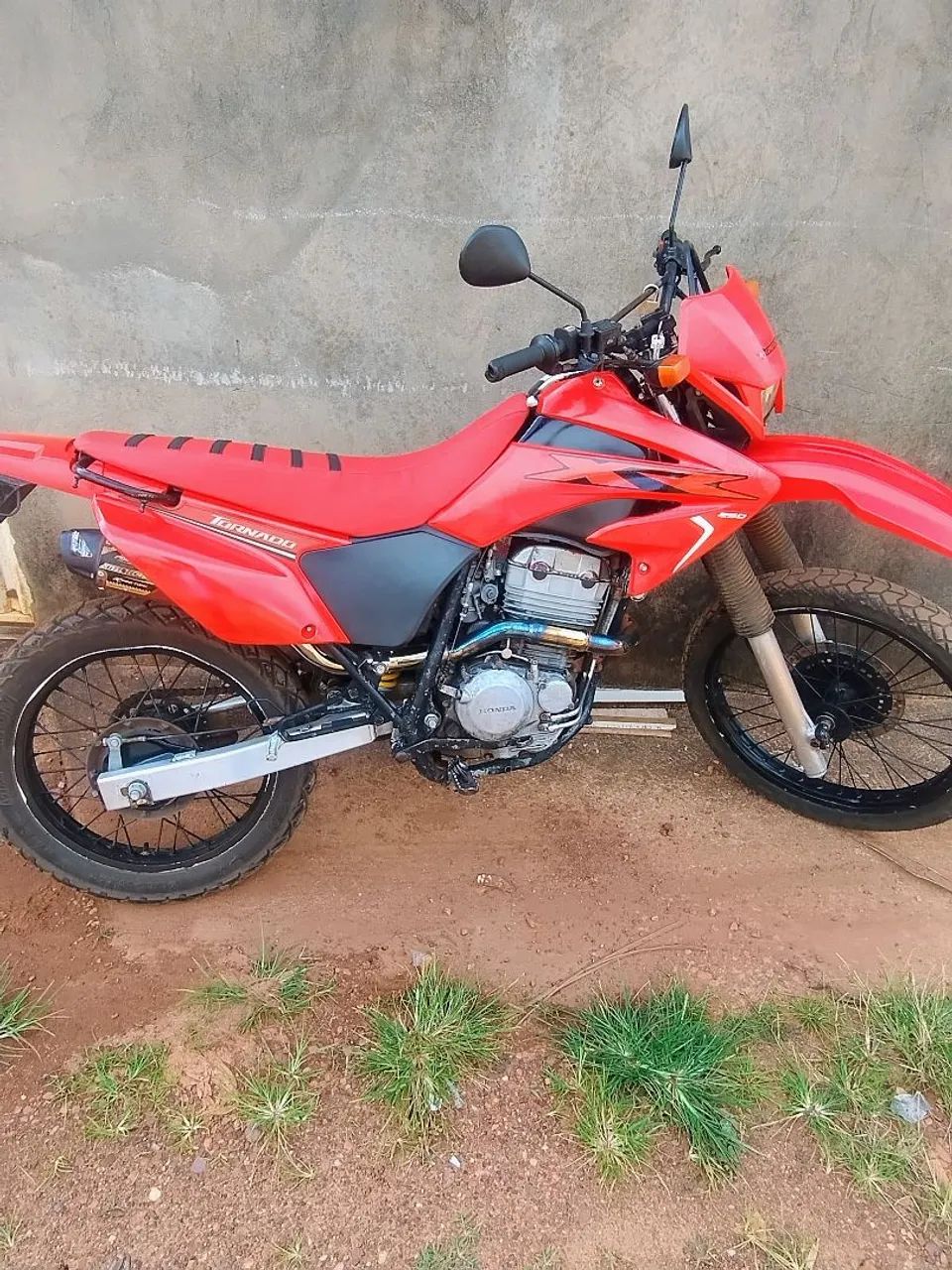 Tornado 250  - Foto 3