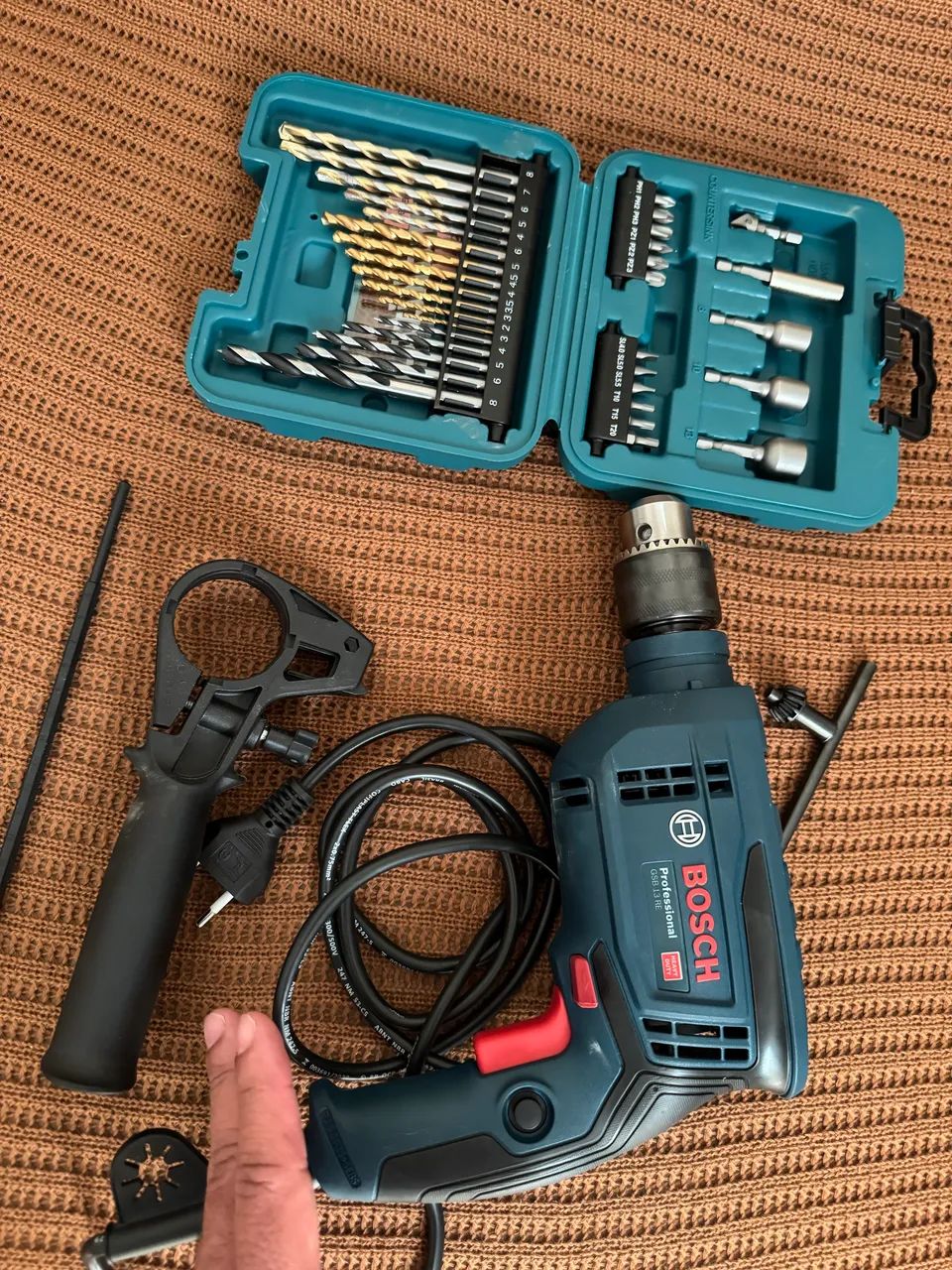 Furadeira Profissional Bosch - Foto 2