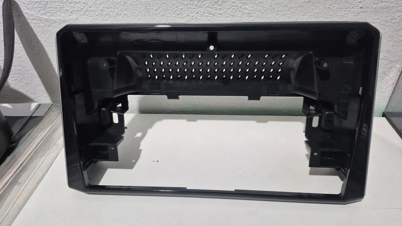 Moldura 10pol multimídia corolla