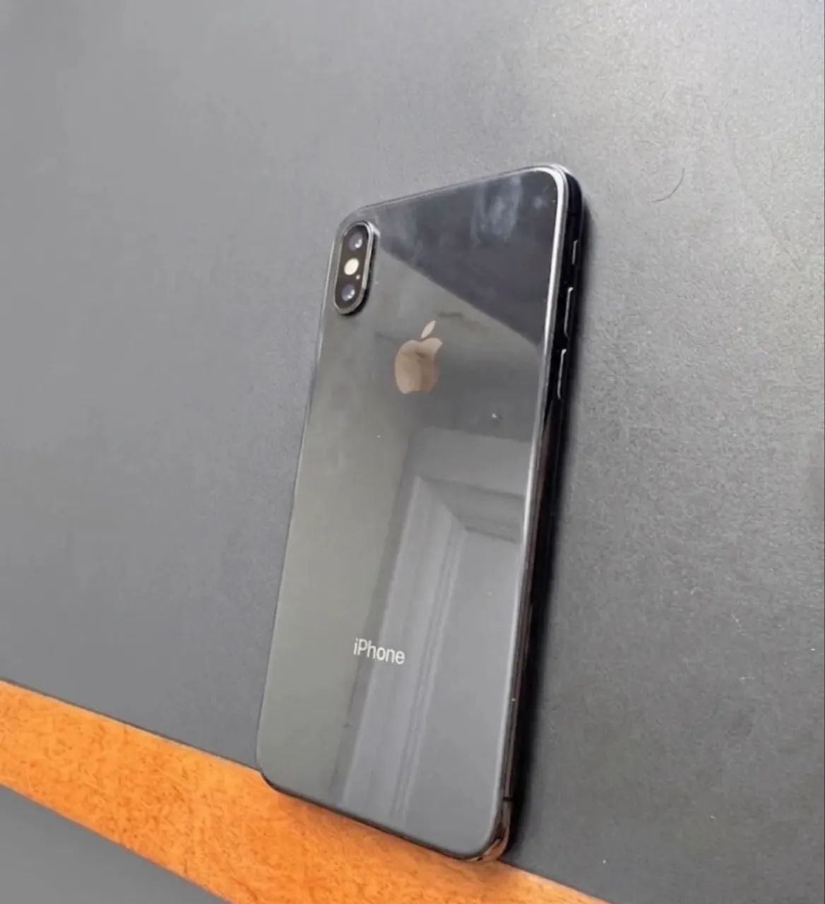 iPhone XS 64gb Excelente estado - Foto 2