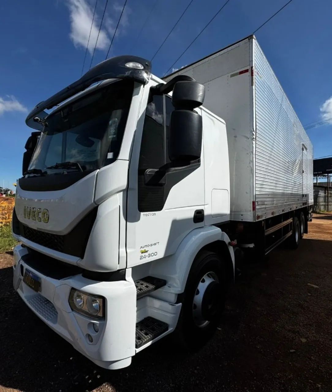 Iveco 24300 - Foto 3