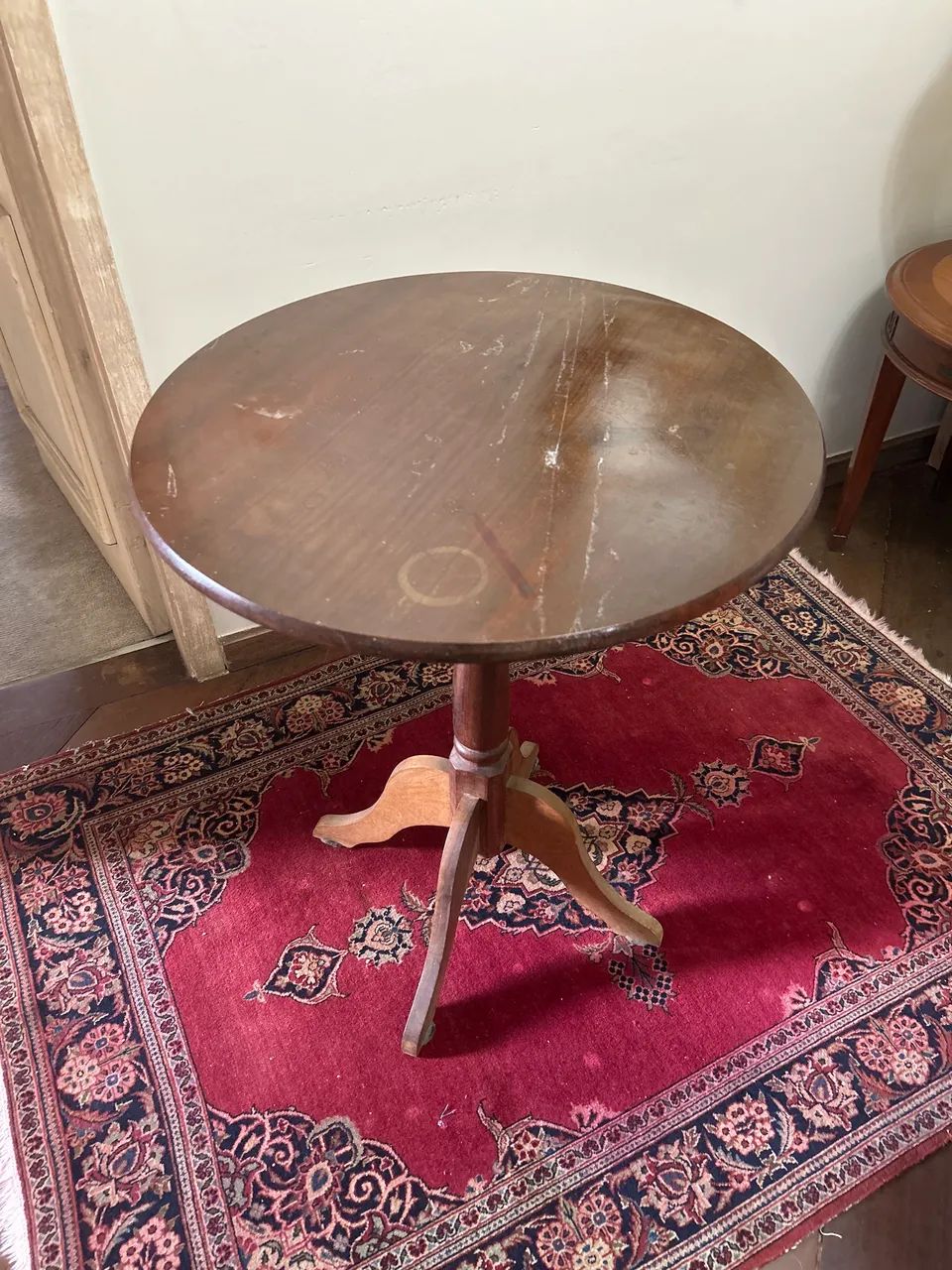 Mesa de canto 