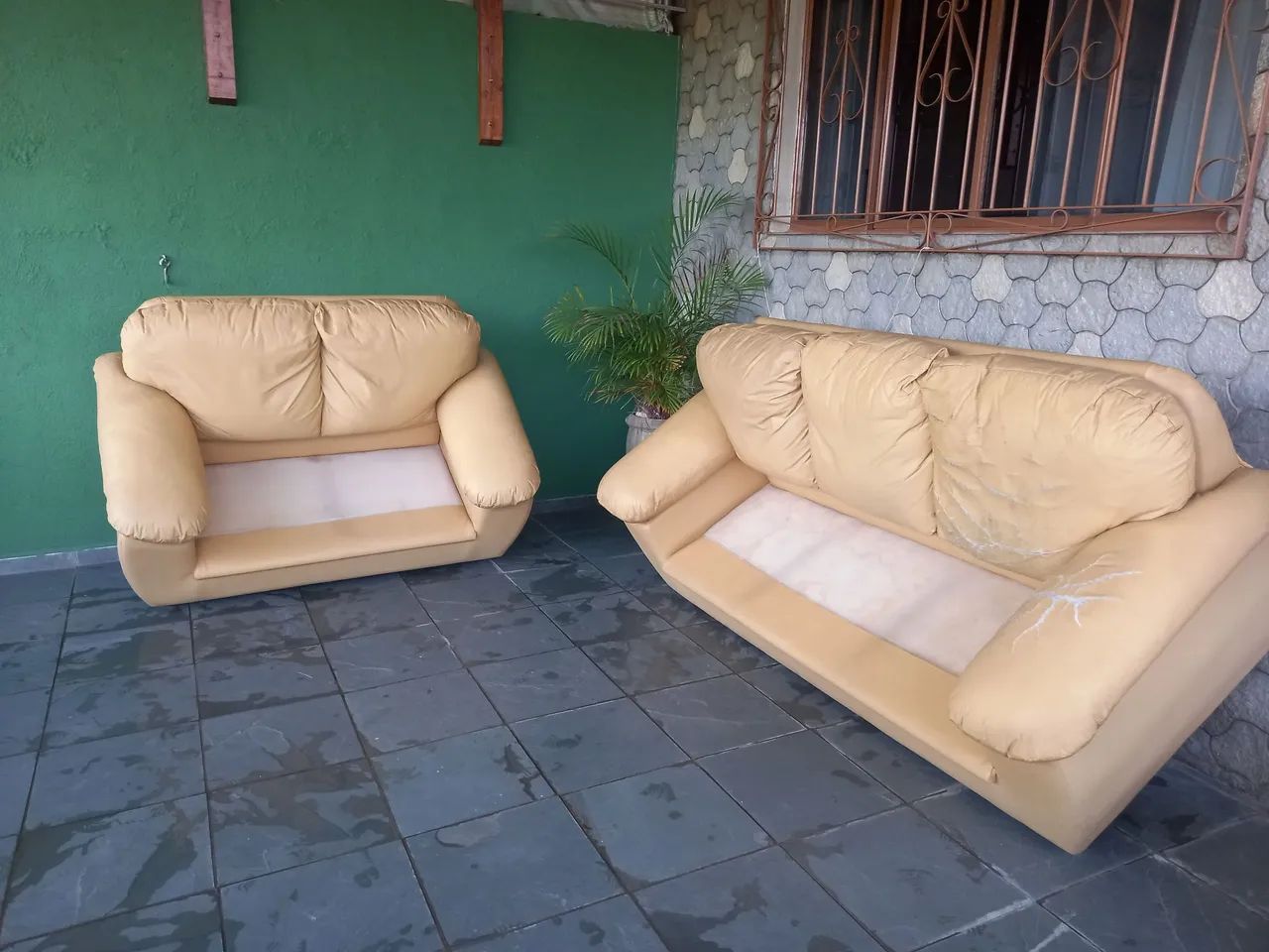 Sofá  3 e 2 lugares - Foto 2