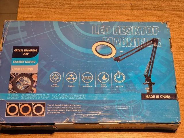 Lupa Luminária Articulável com 10X e LED - NOVO - Foto 4