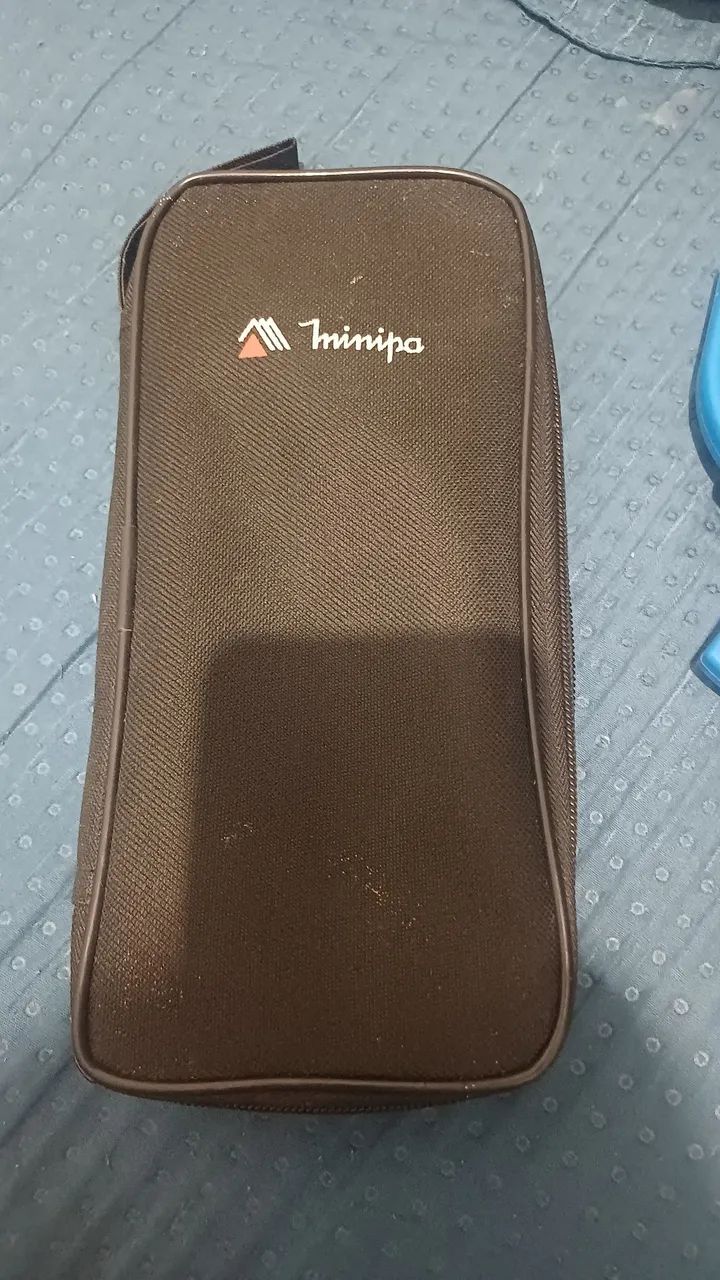 Alicate amperimetro minipa