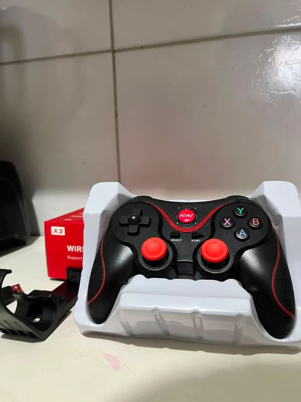 CONTROLE JOYSTICK BLUETOOTH UNIVERSAL  - Foto 2