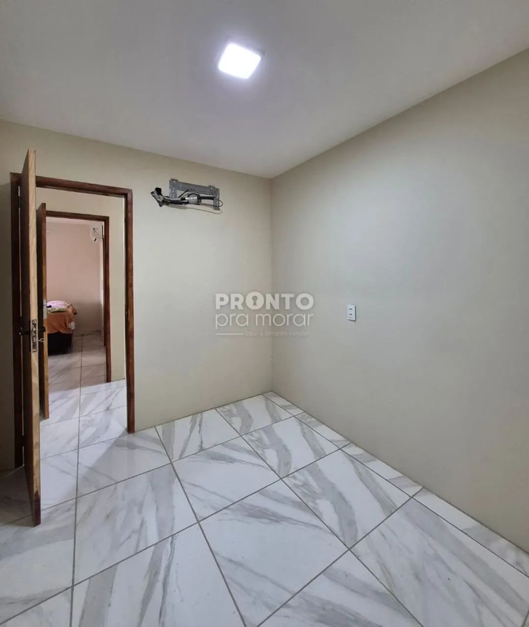 Casa com 4 quartos em Vargem Fria - Foto 2