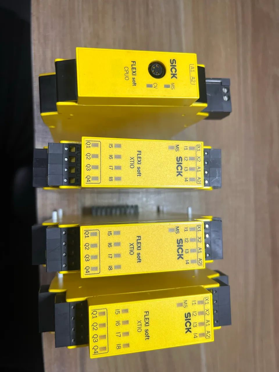 Módulo de Segurança SICK Flexi Soft CPU + Memory Plug + 3 XTIO  - Foto 4