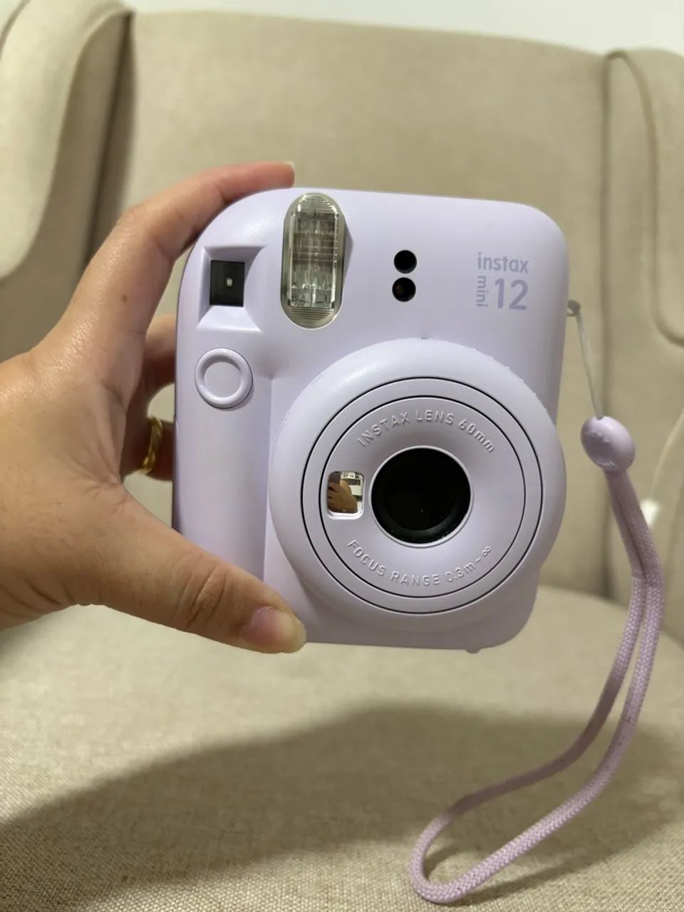 Câmera polaroid - instax mini 12 