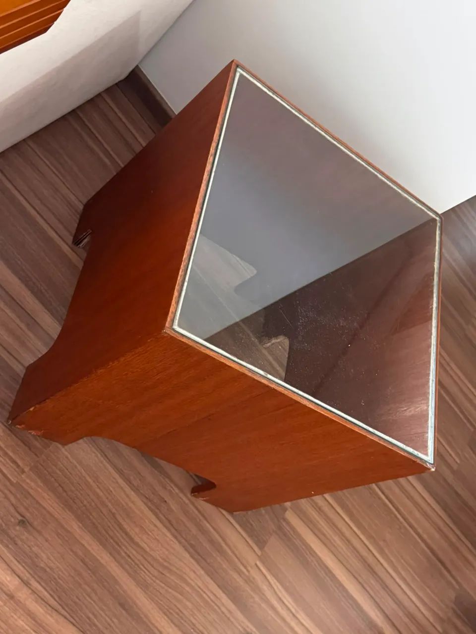 Mesa de apoio + brinde cesto - Foto 2