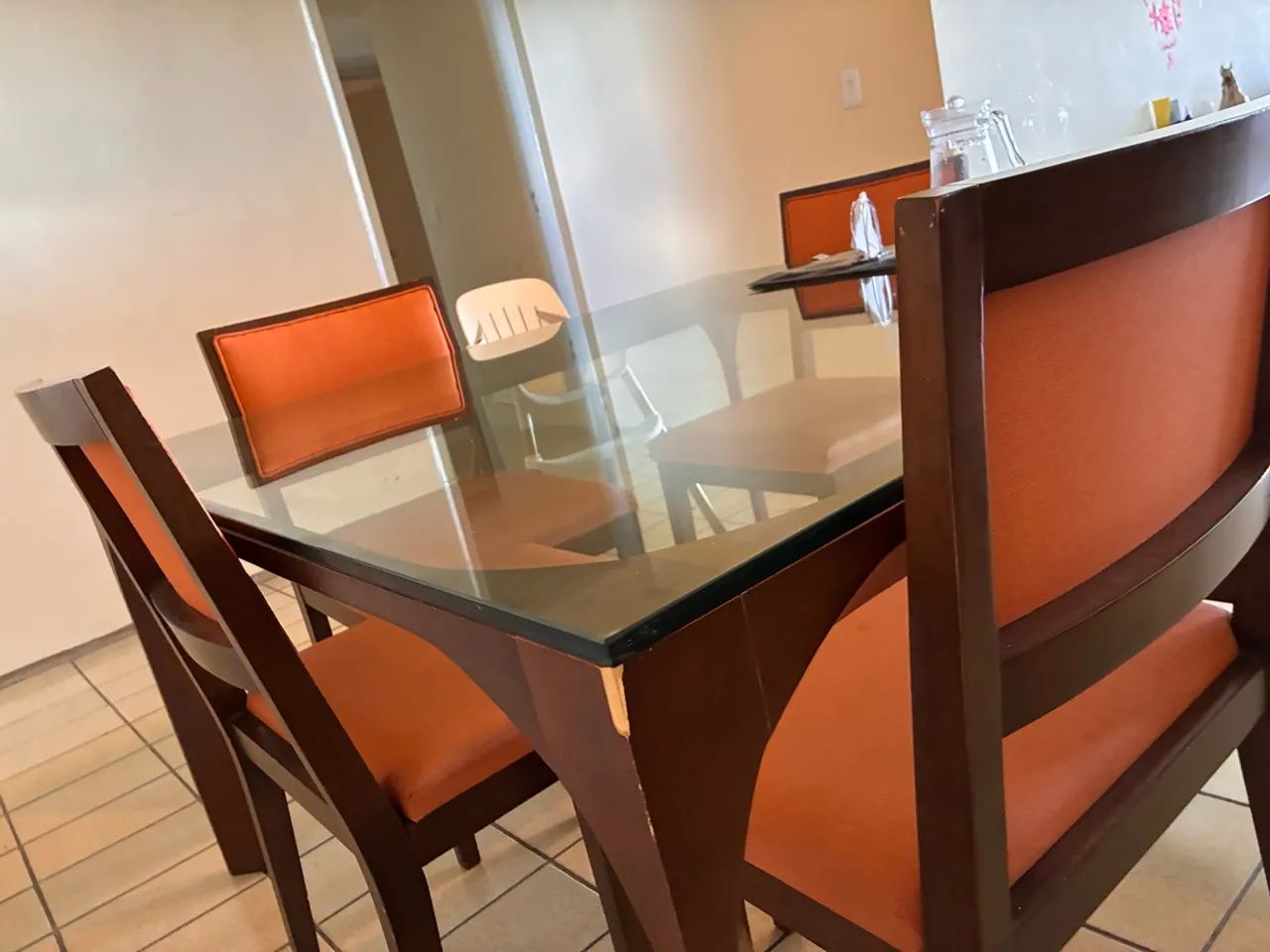 MESA DE JANTAR 6 LUGARES 