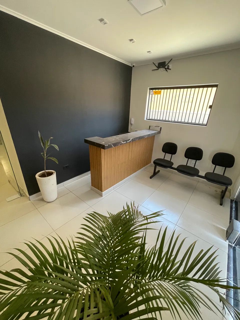 Alugo Salas de Atendimento Particular 100% climatizadas e mobiliadas - Foto 4