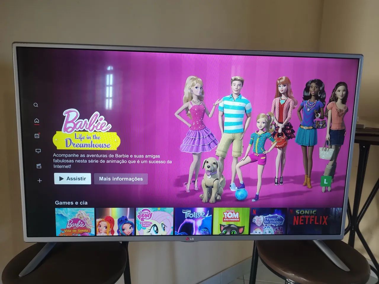 Smart TV LG 32 Polegadas / Branquinha / Pega YOUTUBE!!  - Foto 3