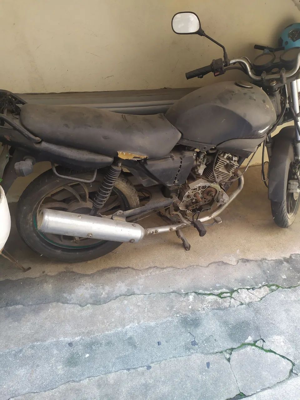 ybr 125 E  - Foto 2