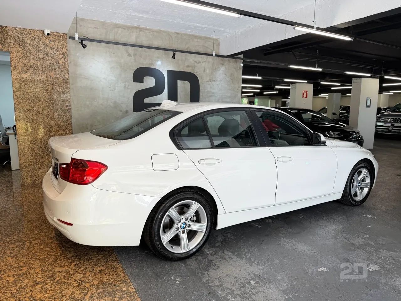 BMW 320I 2014 - Foto 2