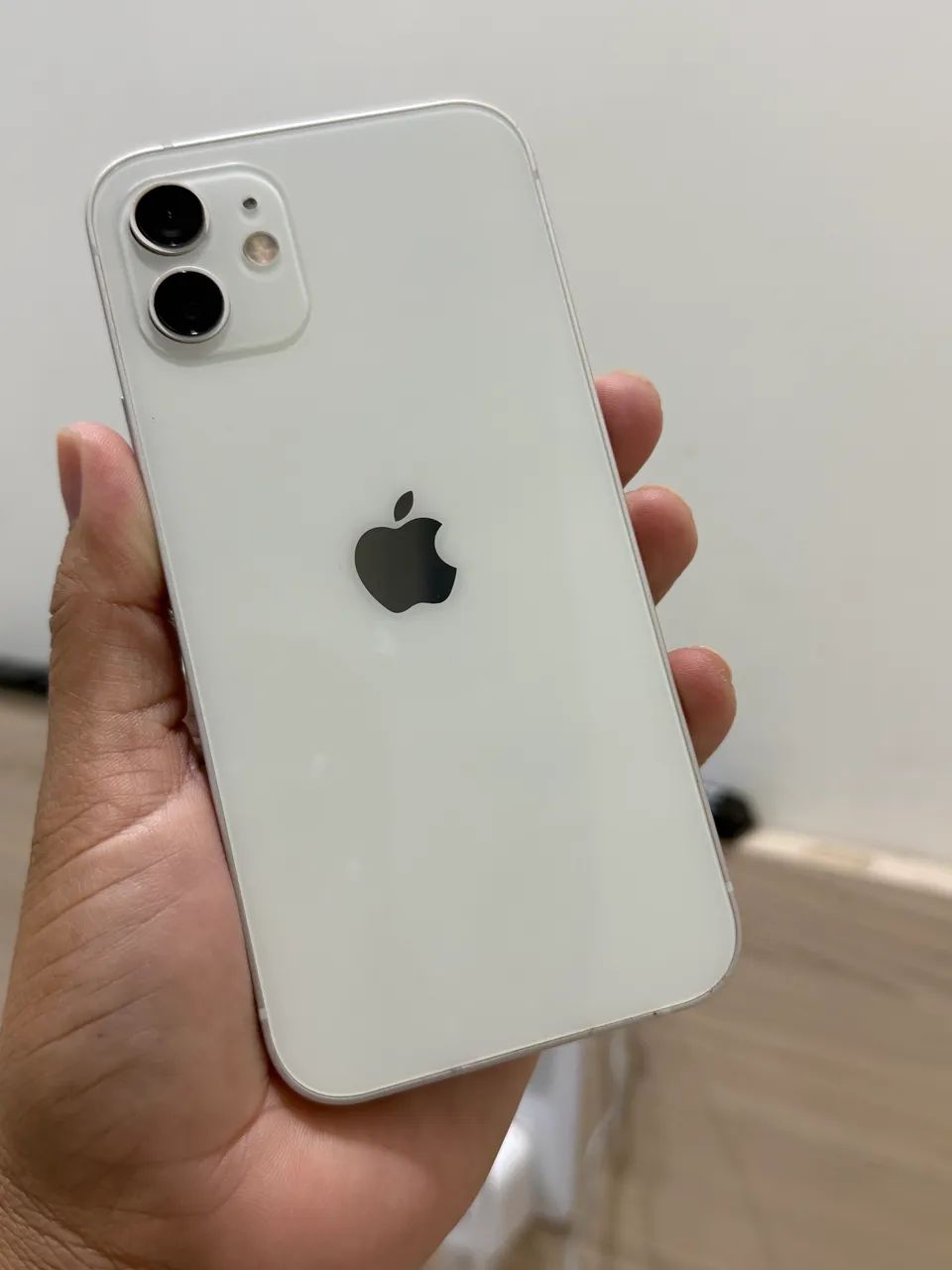 Vendo iPhone 12 128gb Branco