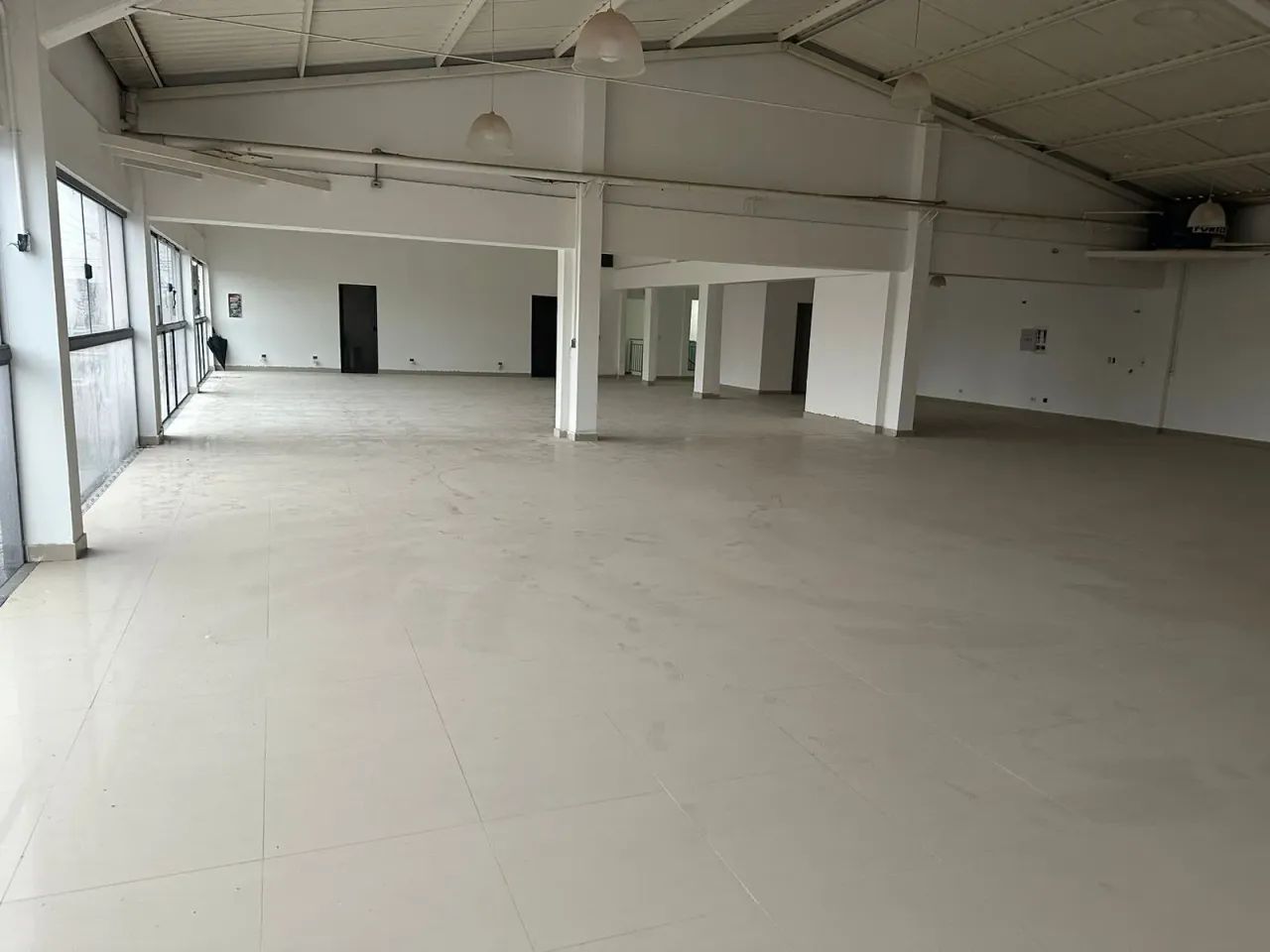 Imóvel para aluguel com 400 metros quadrados em Centro - Campo Grande - MS - Foto 2