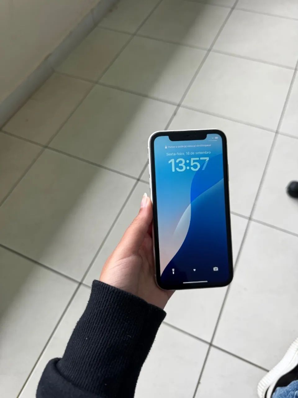 iphone 11 usado - Foto 2