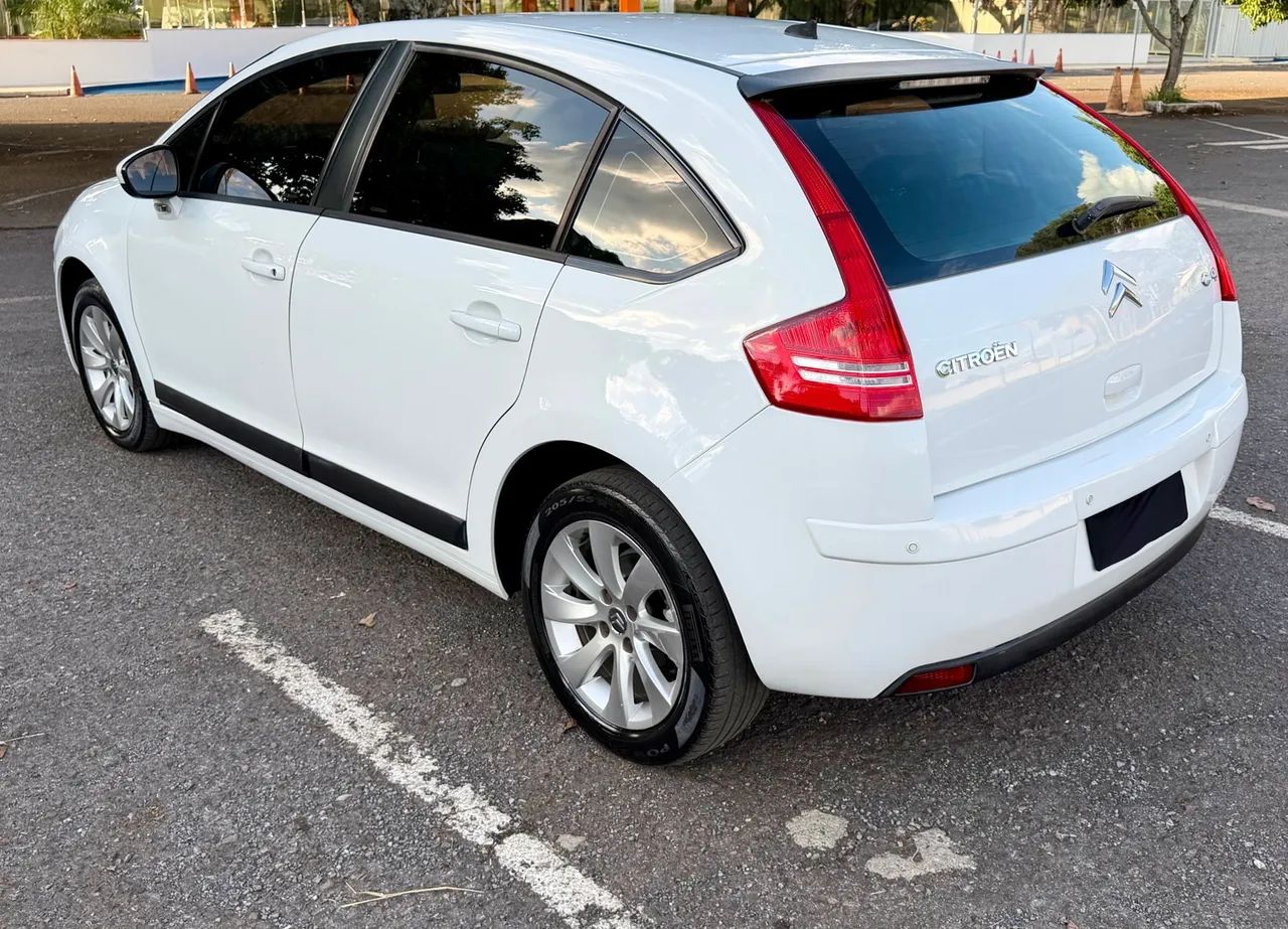Citroën C4 GLX 1.6 FLEX 16V 5P MEC. 2012