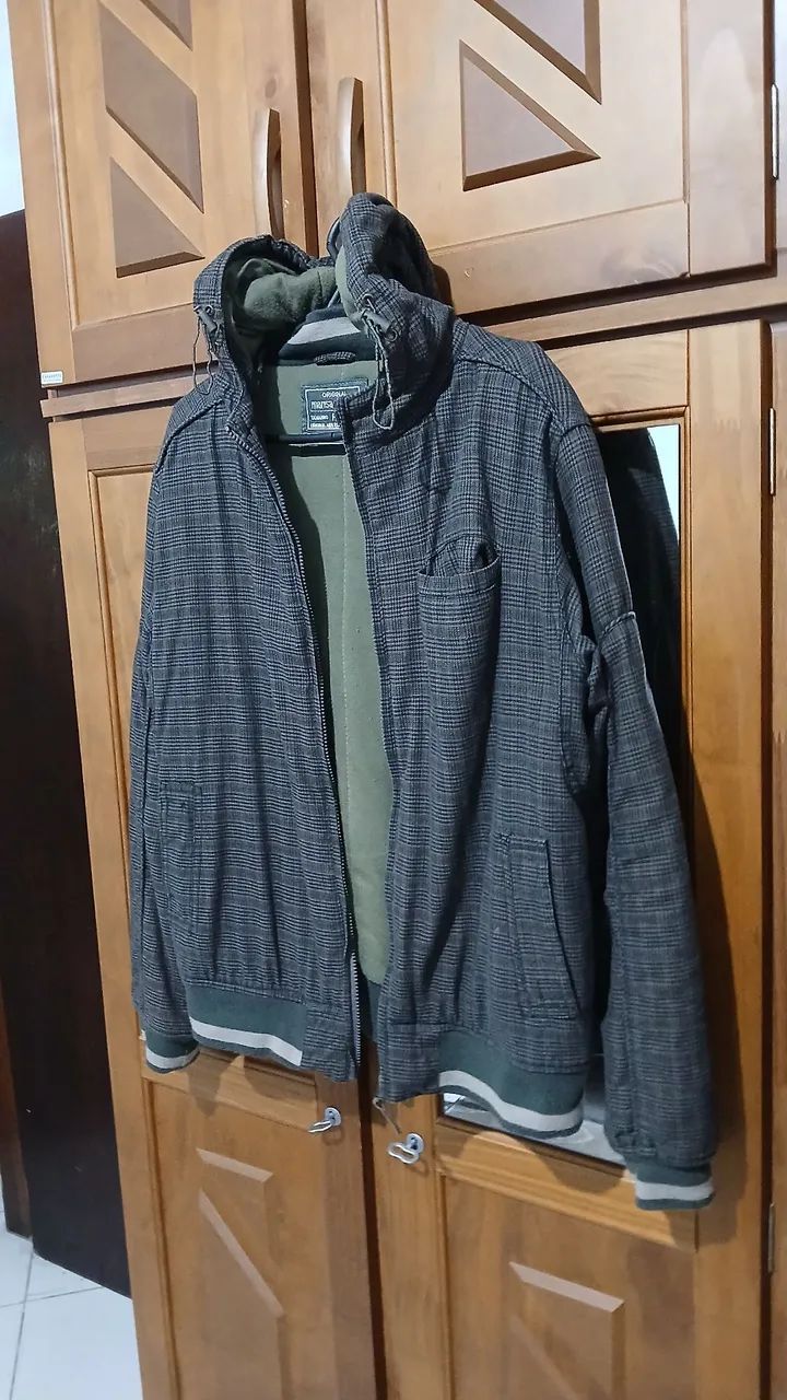 Jaqueta de frio com capuz - Foto 3