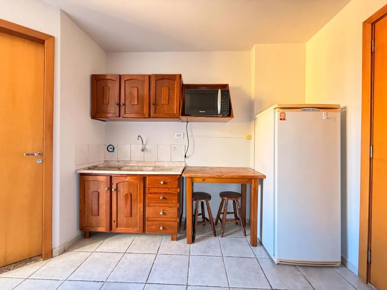 Apartamento para alugar em Maringá, Zona 07, com 1 quarto, com 18.4 m², Royal Suite - Foto 4